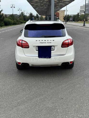 Porsche Cayenne Turbo 2011, 240,000 km - 4.8 l - Bakı