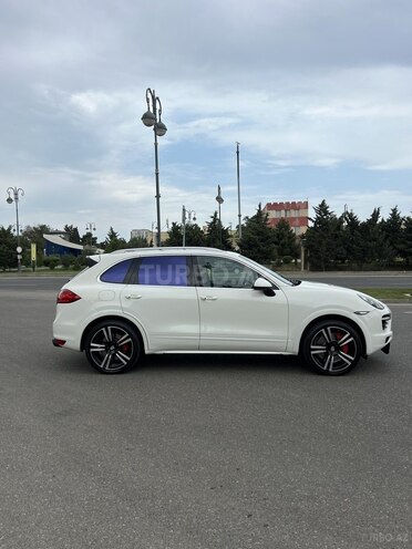 Porsche Cayenne Turbo 2011, 240,000 km - 4.8 l - Bakı