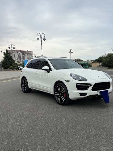 Porsche Cayenne Turbo 2011, 240,000 km - 4.8 l - Bakı