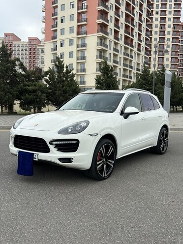 Porsche Cayenne Turbo 2011, 240,000 km - 4.8 l - Bakı