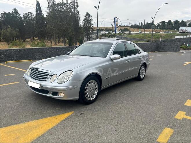 Mercedes E 240 2002, 284,000 km - 2.6 l - Bakı