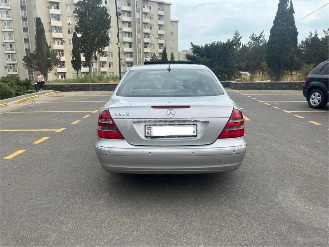 Mercedes E 240 2002, 284,000 km - 2.6 l - Bakı