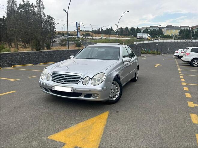 Mercedes E 240 2002, 284,000 km - 2.6 l - Bakı