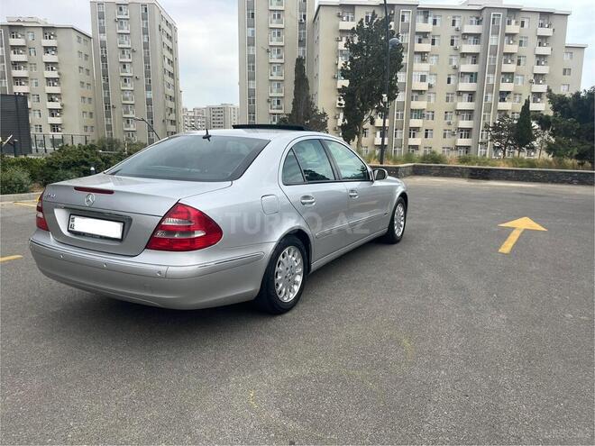 Mercedes E 240 2002, 284,000 km - 2.6 l - Bakı