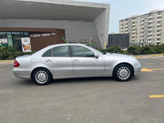 Mercedes E 240 2002, 284,000 km - 2.6 l - Bakı