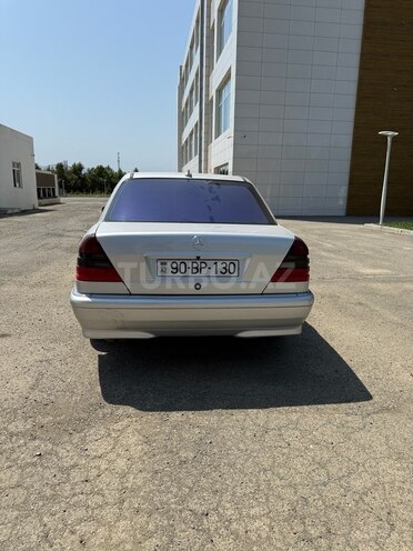 Mercedes C 200 2000, 395,000 km - 2.0 l - Masallı