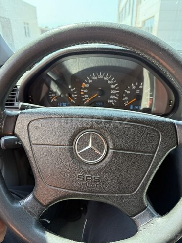 Mercedes C 200 2000, 395,000 km - 2.0 l - Masallı