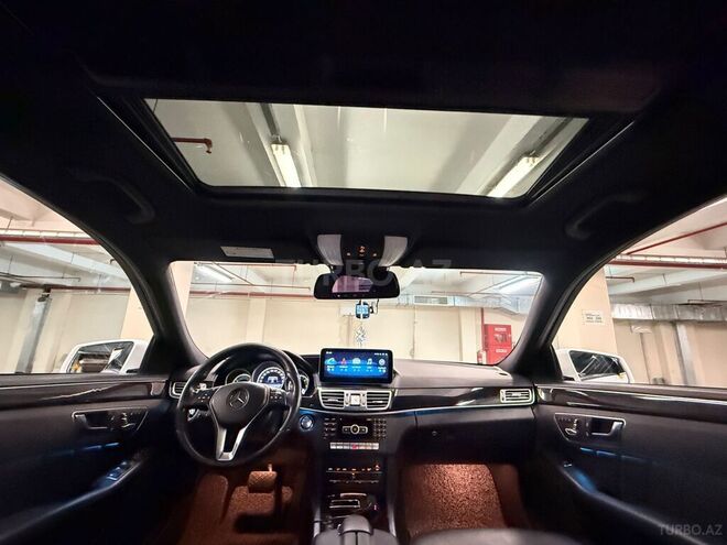 Mercedes E 220 2015, 208,000 km - 2.1 l - Bakı