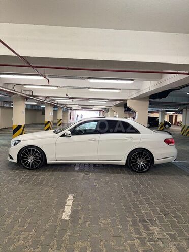Mercedes E 220 2015, 208,000 km - 2.1 l - Bakı