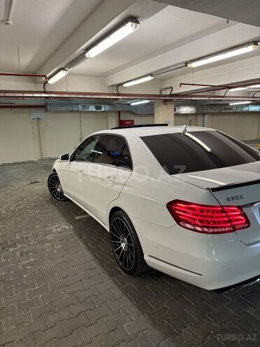 Mercedes E 220 2015, 208,000 km - 2.1 l - Bakı
