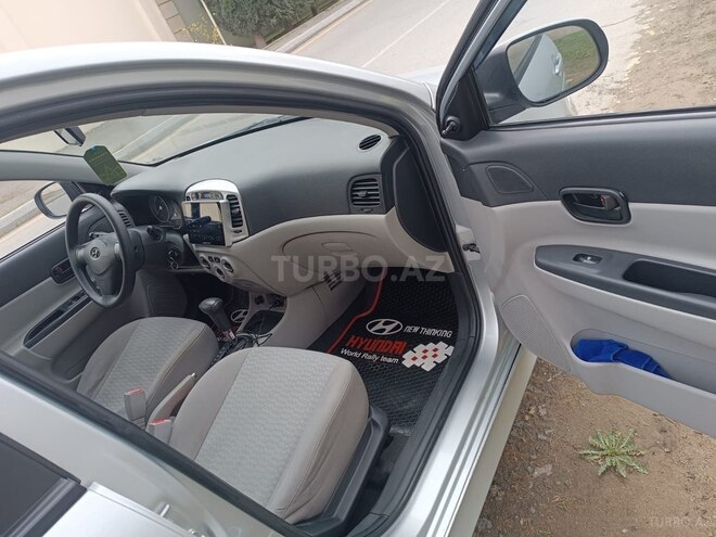 Hyundai Accent 2009, 255,000 km - 1.5 l - Bakı