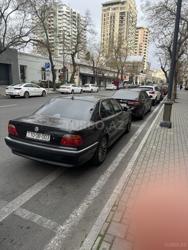 BMW 740 2001, 189,400 km - 4.4 l - Bakı