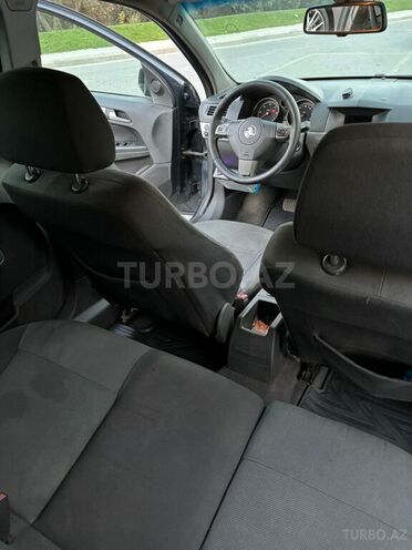 Opel Astra 2006, 440,000 km - 1.9 l - Bakı