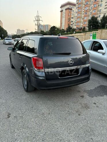 Opel Astra 2006, 440,000 km - 1.9 l - Bakı