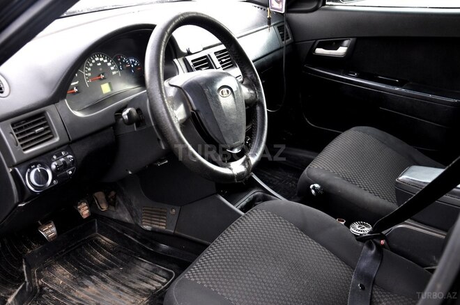 LADA (VAZ) Priora 2009, 230,000 km - 1.6 л - Saatlı
