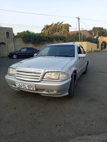 Mercedes C 220 1999, 430,000 km - 2.2 l - Masallı