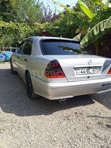Mercedes C 220 1999, 430,000 km - 2.2 l - Masallı