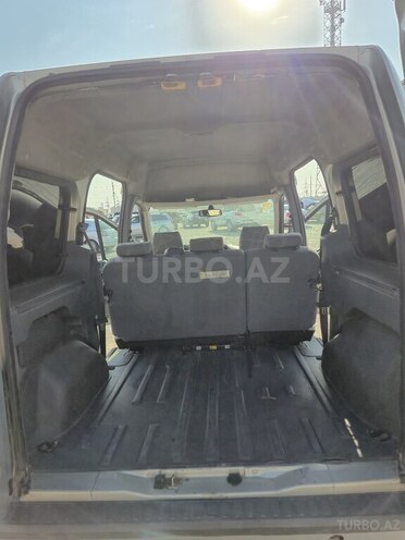 Ford Tourneo Connect 2010, 367,500 km - 1.8 л - Bakı