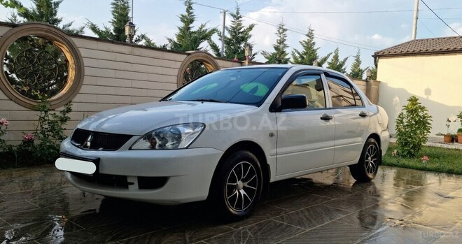 Mitsubishi Lancer 2006, 295,000 km - 1.3 l - Bakı