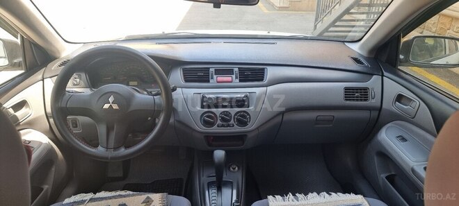 Mitsubishi Lancer 2006, 295,000 km - 1.3 l - Bakı