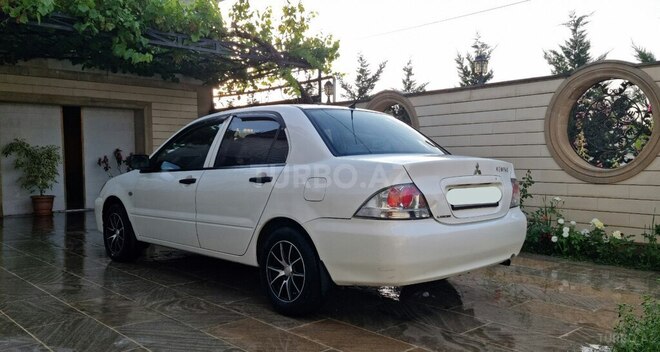 Mitsubishi Lancer 2006, 295,000 km - 1.3 l - Bakı