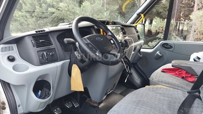 Ford Transit 2010, 304,038 km - 2.4 l - Bakı