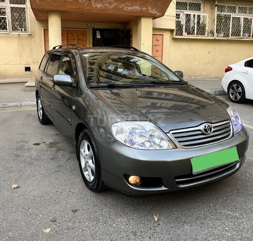 Toyota Corolla 2006, 185,346 km - 1.4 l - Bakı