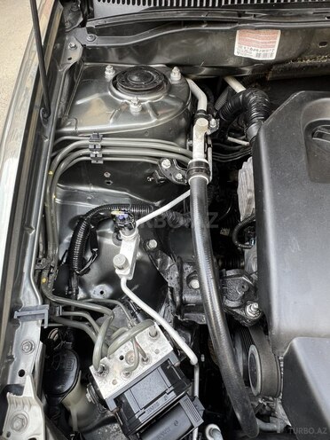 Toyota Corolla 2006, 185,346 km - 1.4 l - Bakı