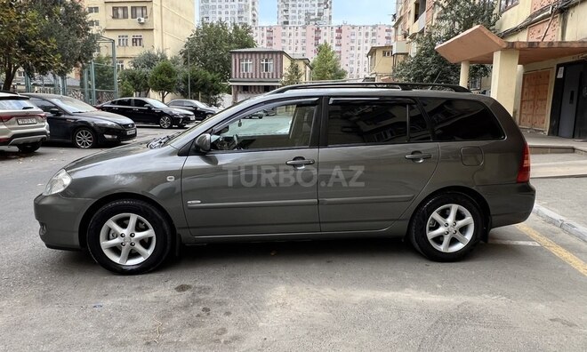 Toyota Corolla 2006, 185,346 km - 1.4 l - Bakı