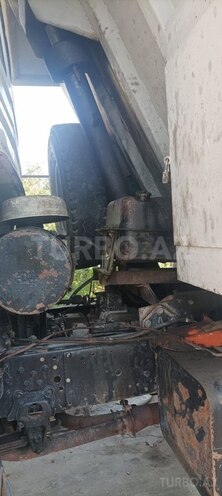 KamAz 55111 1999, 200,000 km - 11.0 l - Salyan