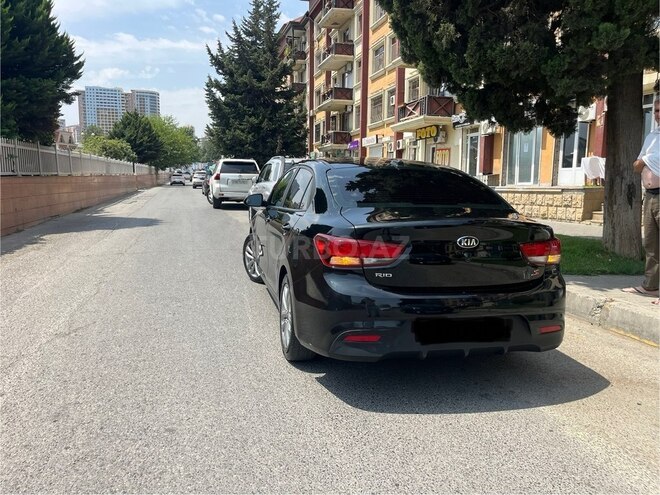 Kia Rio 2020, 150,000 km - 1.6 l - Bakı