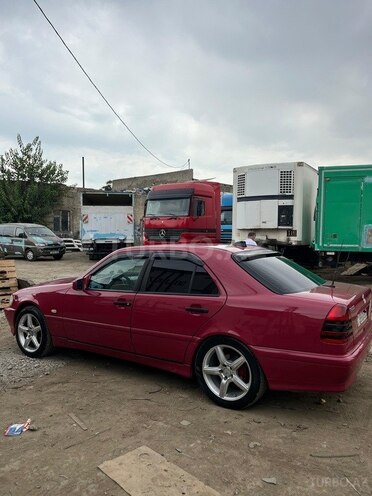 Mercedes C 200 1996, 300,000 km - 2.0 л - Bakı