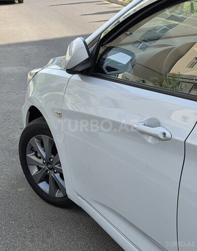 Hyundai Accent 2018, 93,000 km - 1.4 л - Bakı