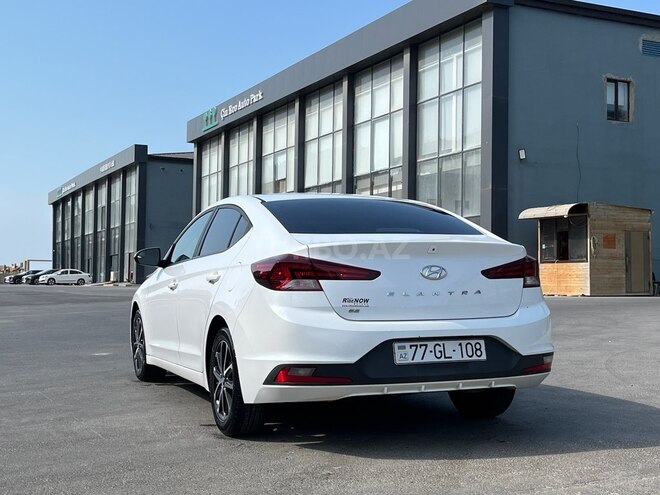 Hyundai Elantra 2018, 201,170 km - 2.0 л - Bakı