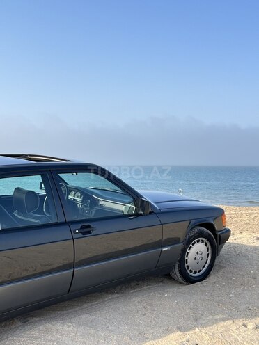 Mercedes 190 1991, 227,000 km - 2.3 л - Bakı