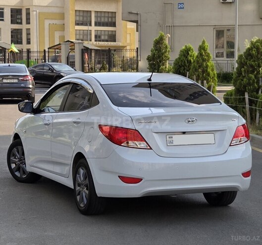 Hyundai Accent 2018, 93,000 km - 1.4 л - Bakı