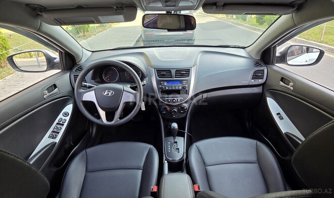 Hyundai Accent 2018, 93,000 km - 1.4 л - Bakı