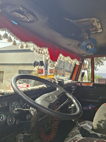 KamAz 55111 1985, 258,888 km - 11.0 l - Tovuz