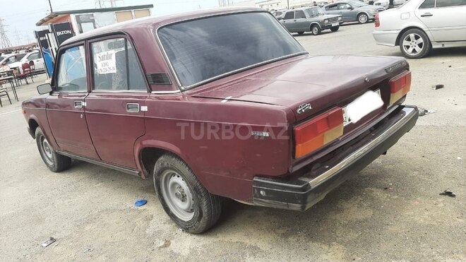 LADA (VAZ) 2107 2002, 25,685 km - 1.6 l - Quba