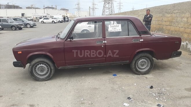 LADA (VAZ) 2107 2002, 25,685 km - 1.6 l - Quba