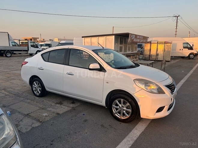 Nissan Sunny 2012, 390,000 km - 1.5 l - Bakı