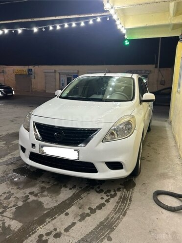Nissan Sunny 2012, 390,000 km - 1.5 l - Bakı