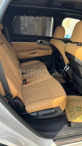 Kia Sorento 2023, 26,400 km - 1.6 l - Bakı