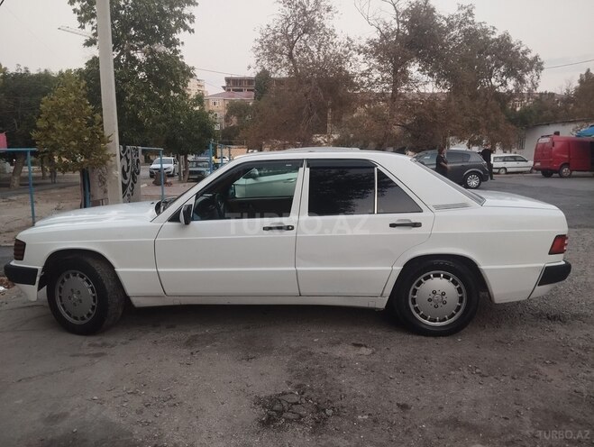 Mercedes 190 1991, 300,000 km - 2.3 l - Bakı