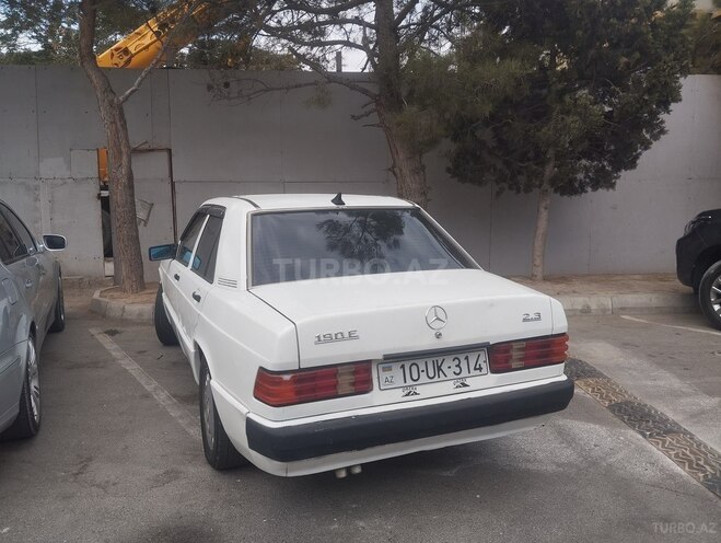 Mercedes 190 1991, 300,000 km - 2.3 l - Bakı