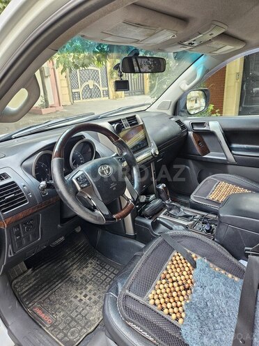 Toyota Land Cruiser Prado 2010, 323,015 km - 2.7 l - Bakı