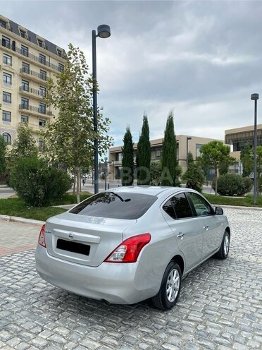 Nissan Sunny 2012, 230,559 km - 1.5 л - Bakı