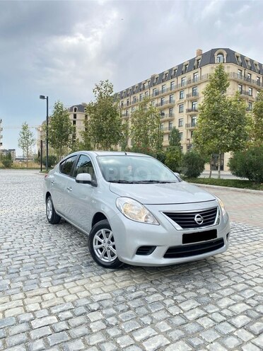 Nissan Sunny 2012, 230,559 km - 1.5 л - Bakı
