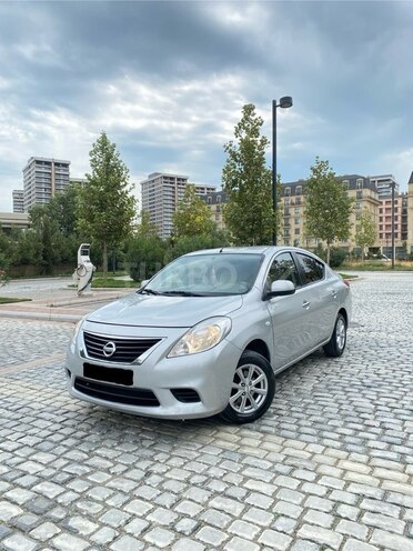 Nissan Sunny 2012, 230,559 km - 1.5 л - Bakı