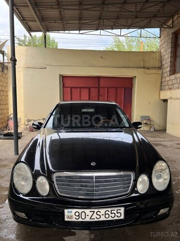 Mercedes E 240 2002, 200,000 km - 2.6 l - Gəncə